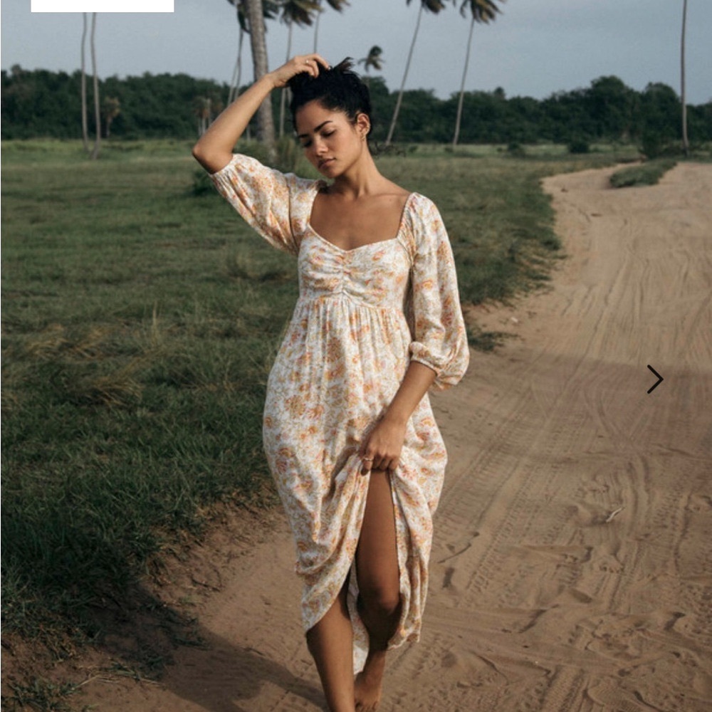 Billabong Swept Away Floral Midi Dress with Puff Sleeves